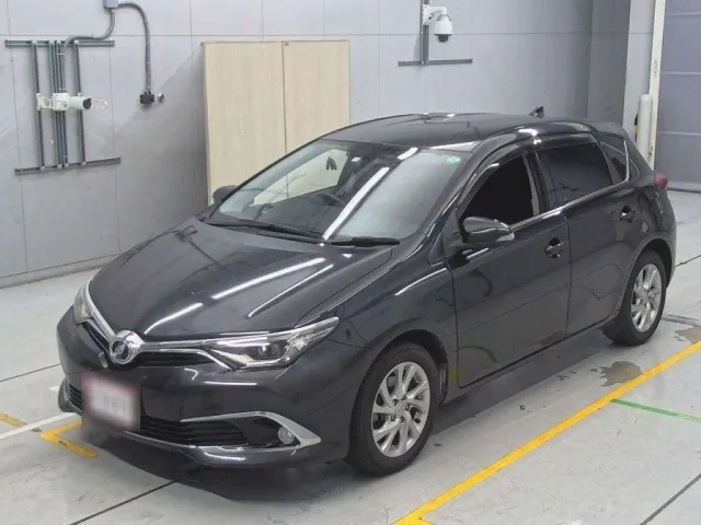 Toyota Auris 150X C Package